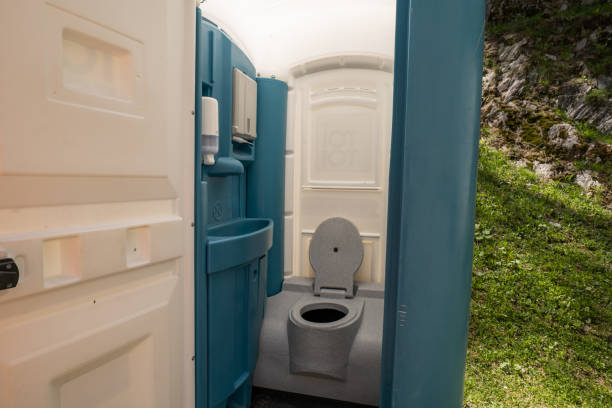 Best Emergency porta potty rental  in Scott City, KS