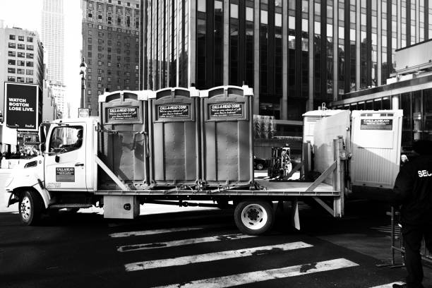 Best Portable bathroom rental  in Scott City, KS